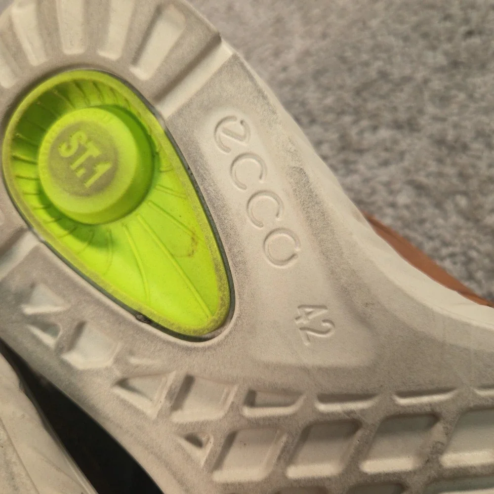 Ecco st hybrid